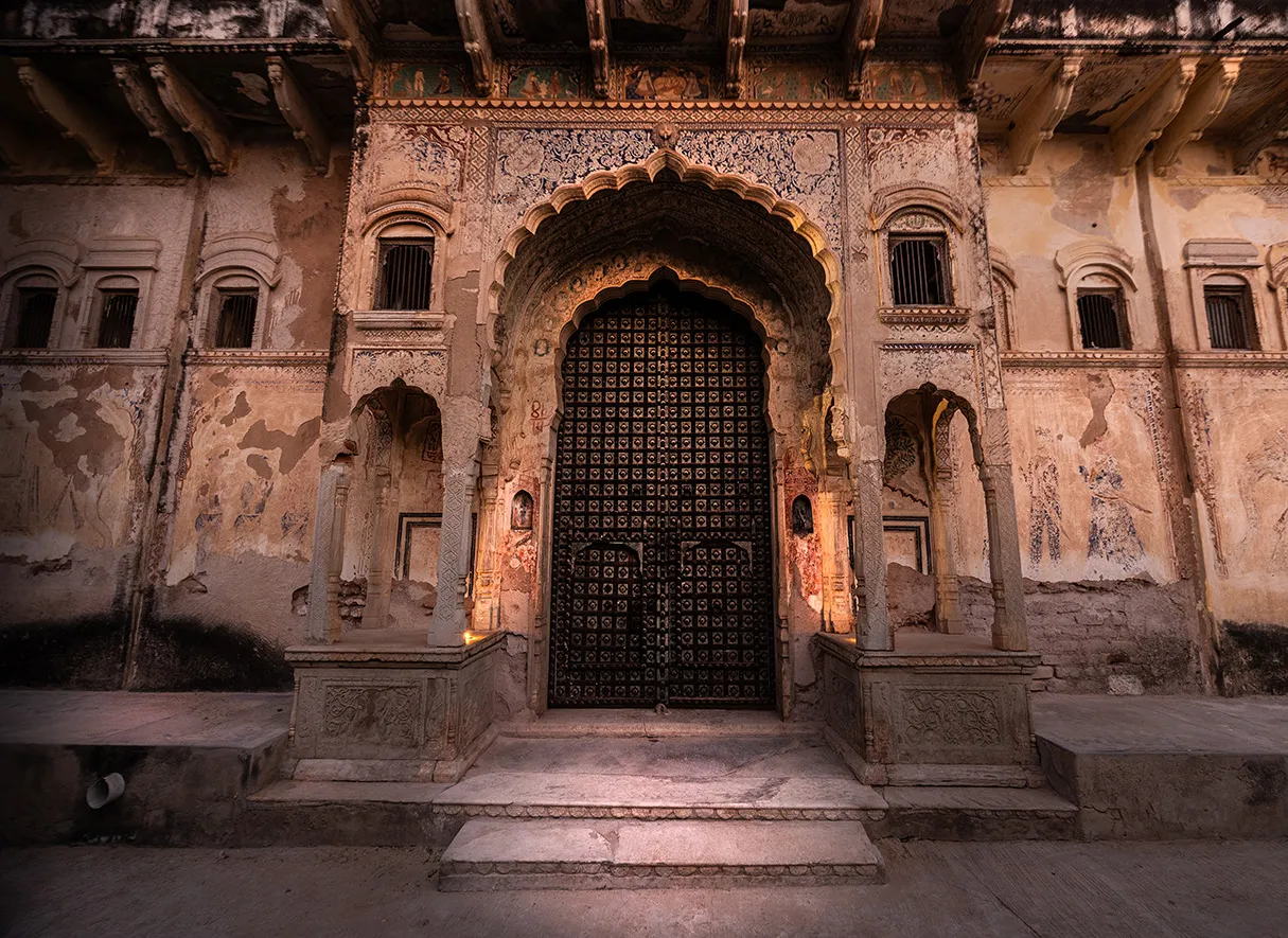 Haveli main gate shekhawati mukundgarh